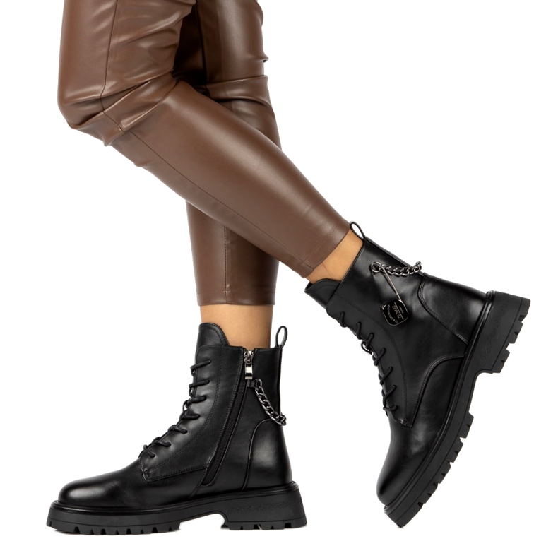 Frauenstiefel mit Sicherheitsnadel und Filippo DBT4059 Schwarzkette 3