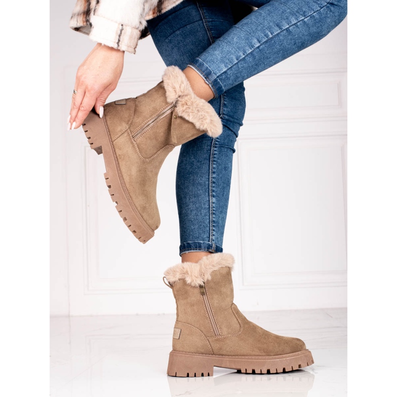 Beige isolierte Vinceza-Stiefel für Damen 2