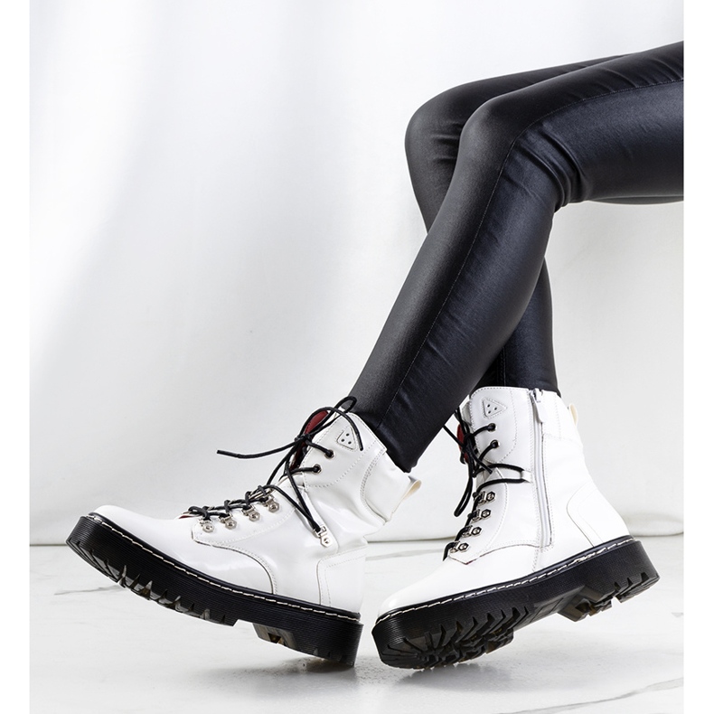 Weiße Startrail-Stiefel 1