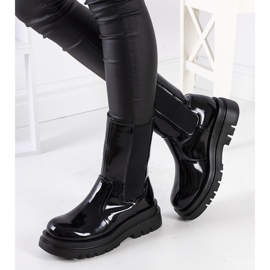 Giza-Stiefel aus schwarzem Lack 1