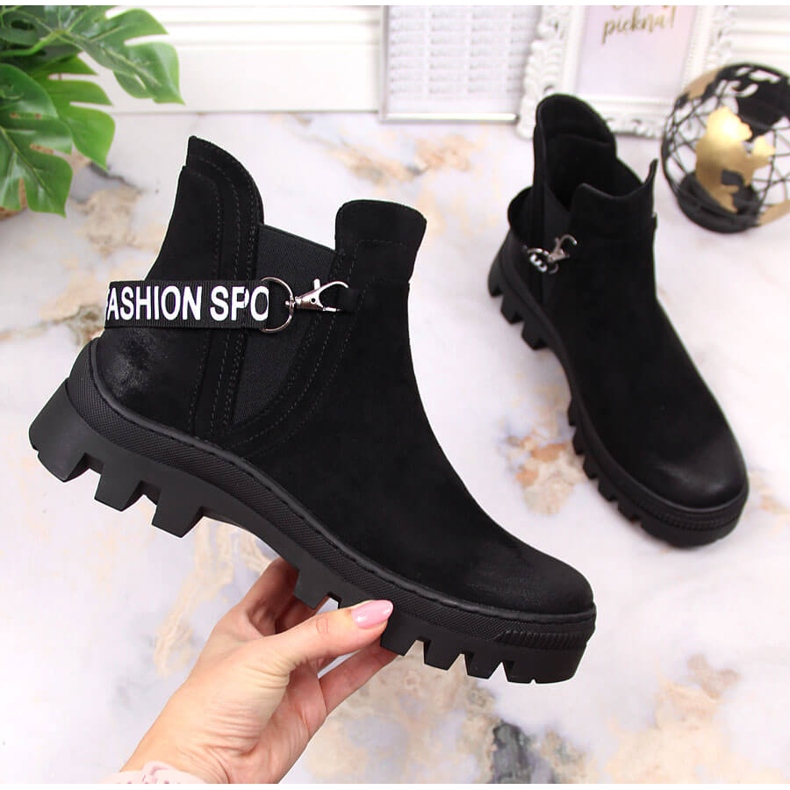 Chelsea-Stiefel aus Wildleder für Damen auf einer schwarzen Potocki-Plattform 1