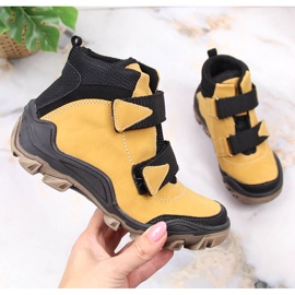 Mit Klettverschluss gewärmte Jungenschuhe camel Kornecki 6394 braun 1