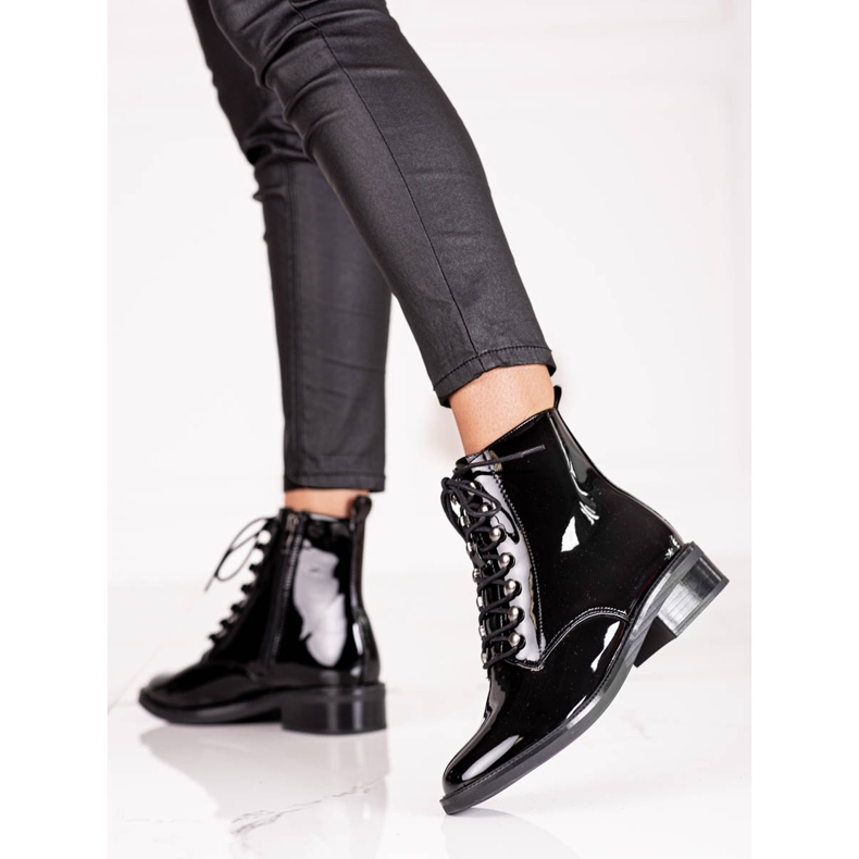 Eleganter Schnürstiefel für Damen mit flachem Shelovet-Absatz schwarz 2