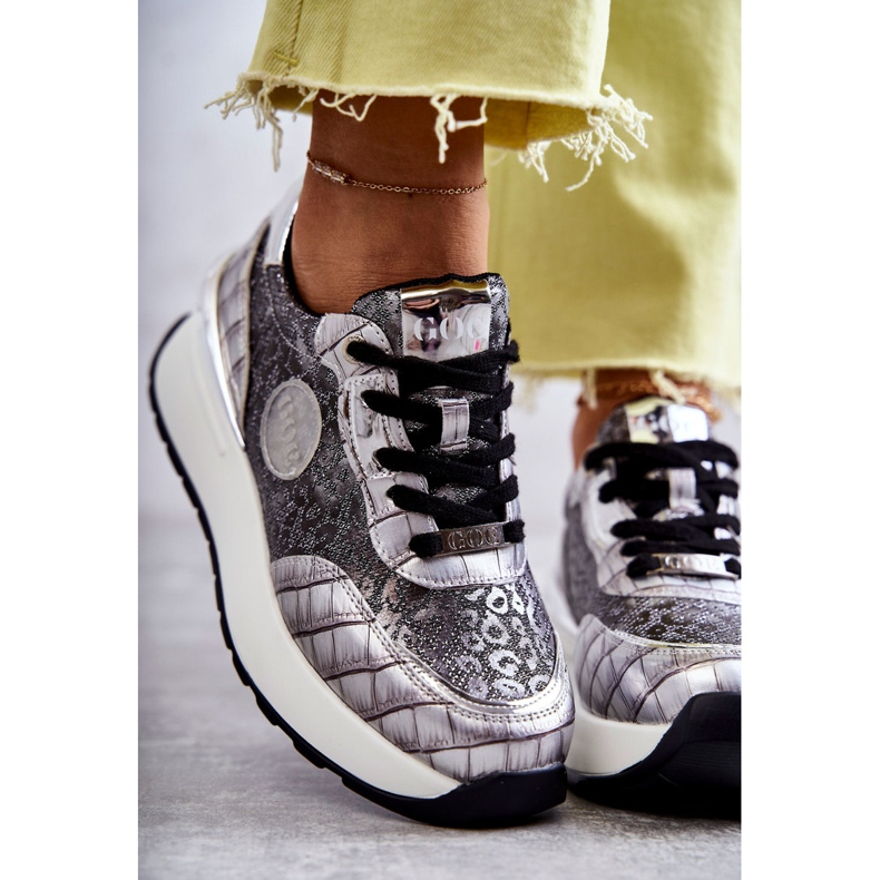 Sportschuhe für Damen auf Keilabsatz GOE KK2N4083 Silber silber- 2