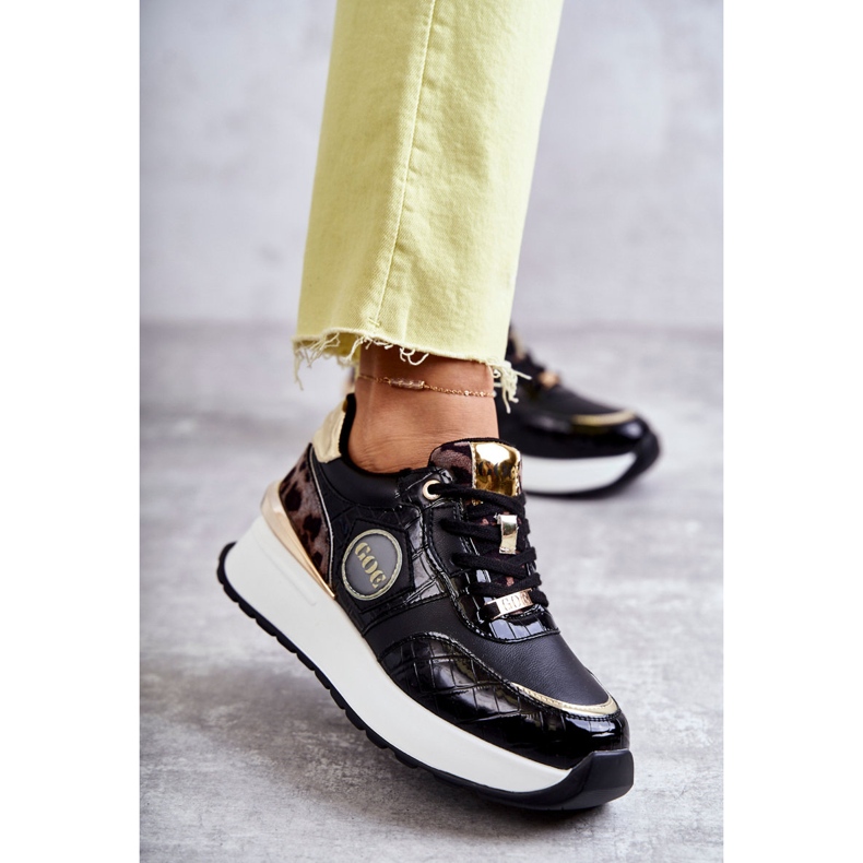 Damen Sportschuhe auf Keil GOE KK2N4085 Schwarz braun golden 1