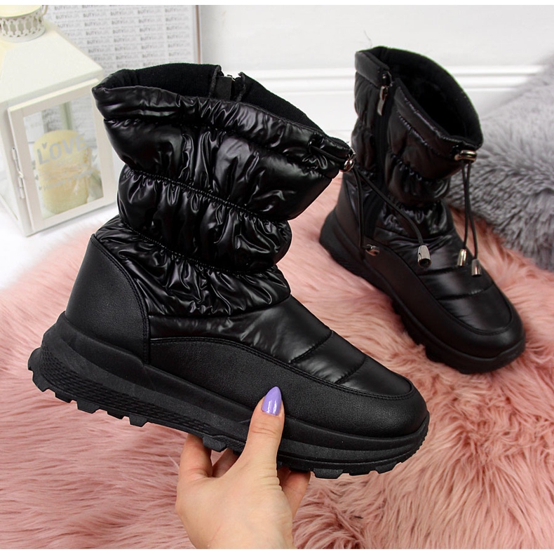 Schwarze Schneestiefel für Damen NEWS 2