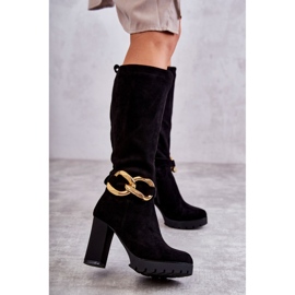 Schwarze Jackson Wildlederstiefel mit abnehmbarer Kette 2