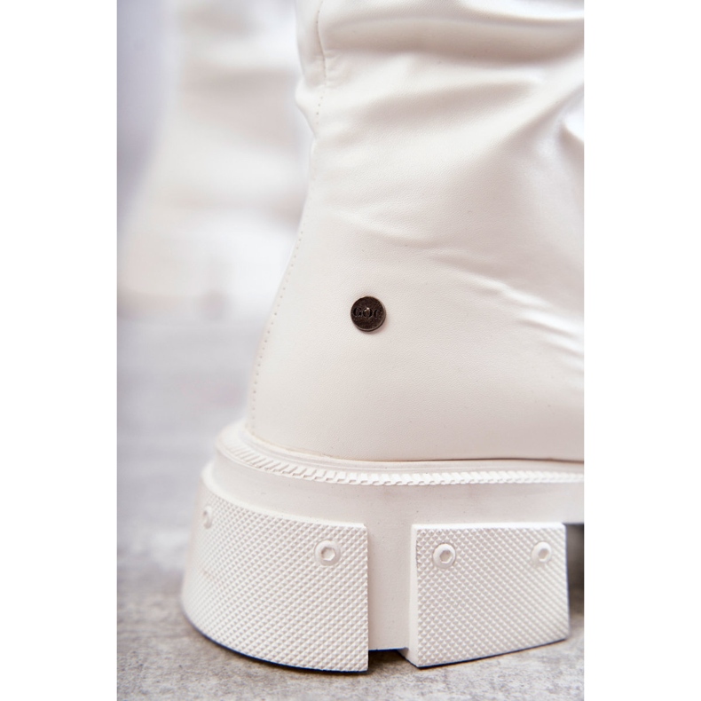 Lederstiefel über dem Knie auf einem flachen Absatz GOE KK2N4022 Weiß 2