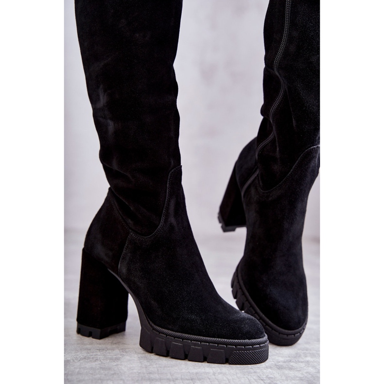 PA2 Modische schwarze Overknee-Stiefel aus Wildleder von Estrela 2