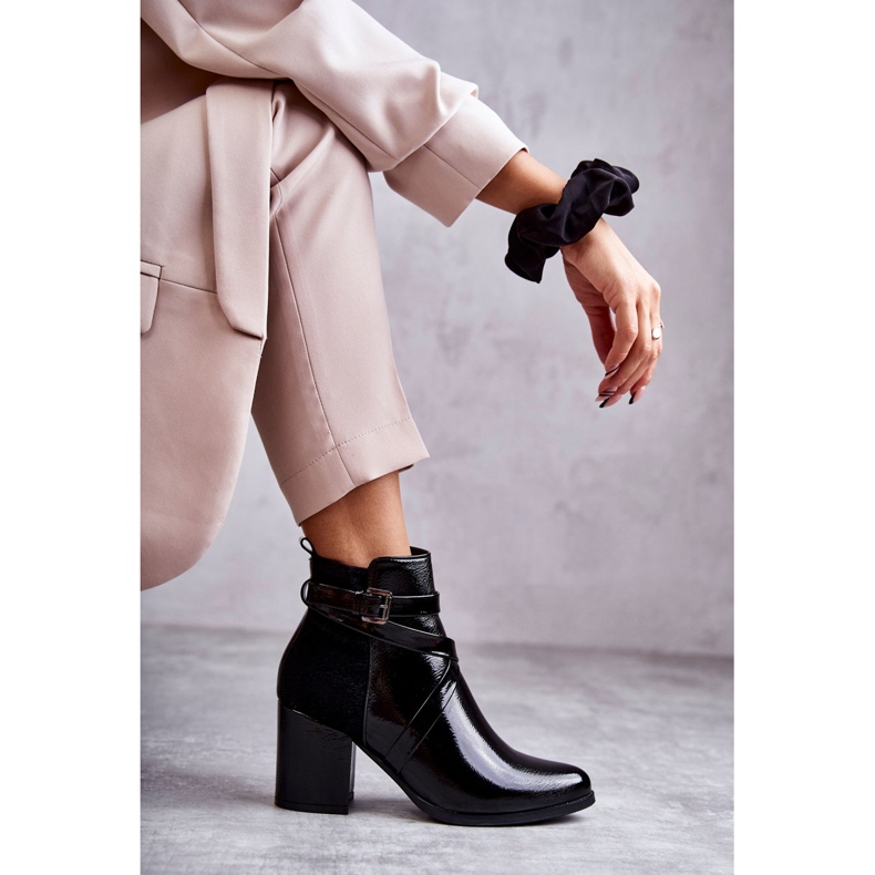 PL4 Modischer Lackstiefel La.Fi 260037B-LA Schwarz 1