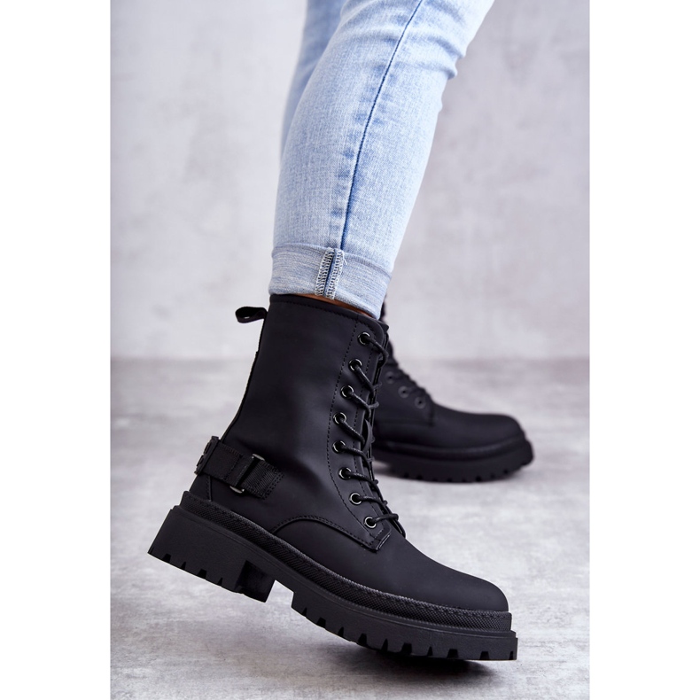 Schwarze warme Damenstiefel mit Reißverschluss Fabiola 1