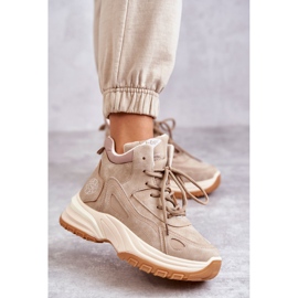 Wanderschuhe auf der Plattform Lee Cooper LCJ-22-44-1352L Beige 1