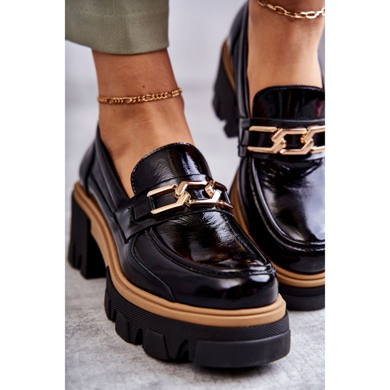 PL5 Lack High Heels mit Goldverzierung Schwarz Lurdes 1