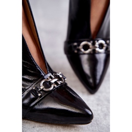 Lederstiefel auf einem Post Maciejka Schwarz 05262-01 2