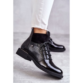 Vinceza Lackierte schwarze warme Schnürstiefel Cathrine 2