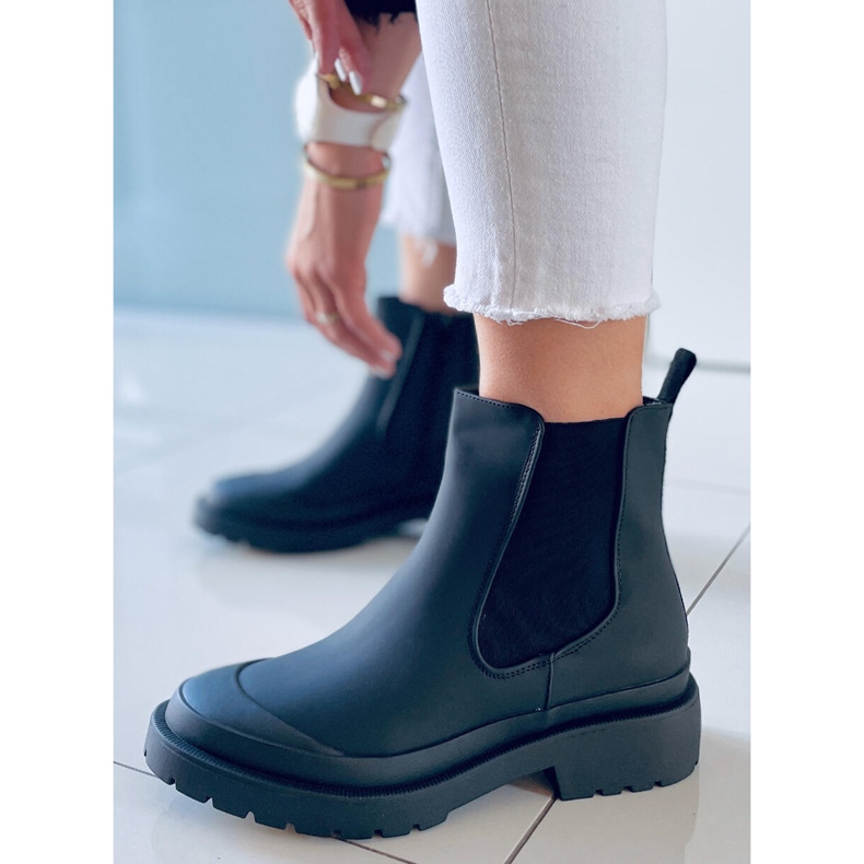 Carey Schwarze Jodhpur-Stiefel 2