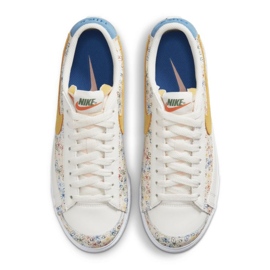 Nike Blazer Low Platform W DV3210-100 weiß mehrfarbig 1