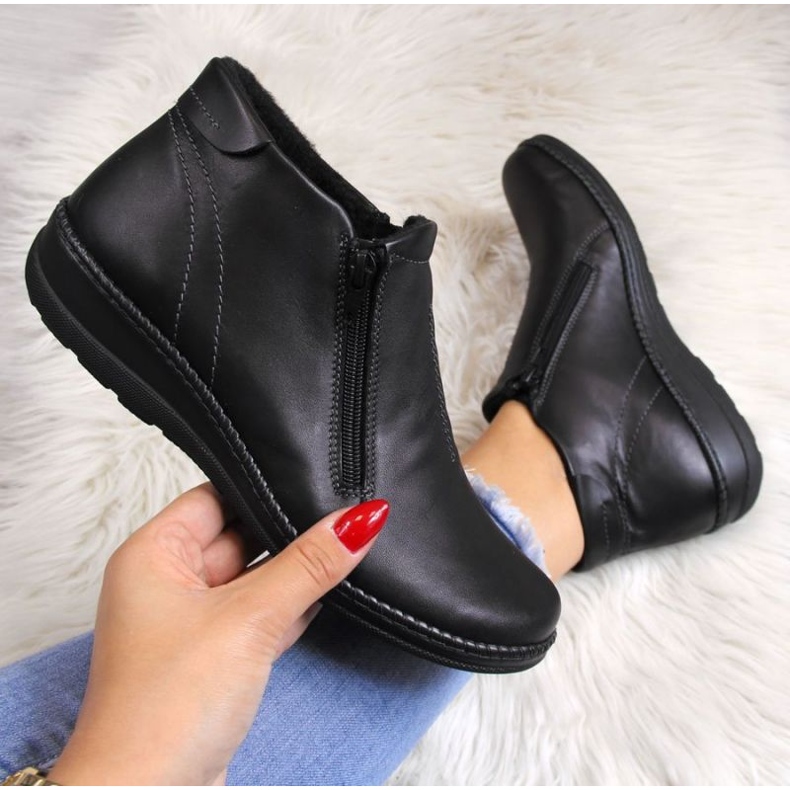 Bequeme Lederstiefel Helios W 642 schwarz 1