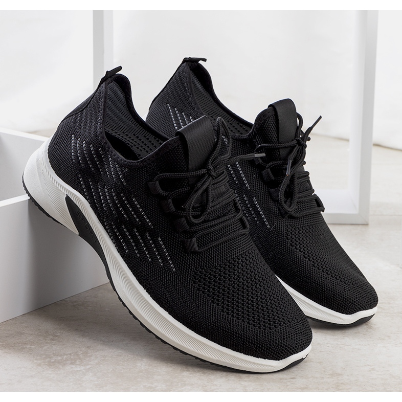 Brownle schwarz-weiße Sportschuhe 1