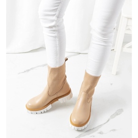 Beige Stiefel mit Sockenoberteil Amelie 1