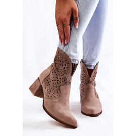 Durchbrochene Stiefel Lewski Shoes 3166 Cappucino braun 1