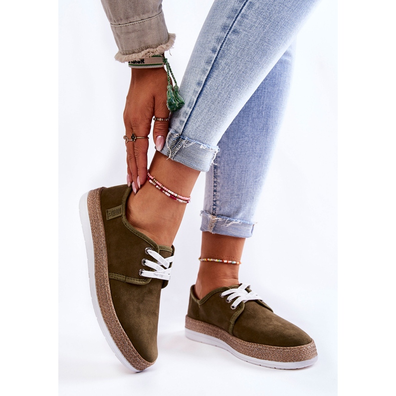 Damen Low Sneakers Memory Foam System Big Star KK276007 Khaki grün 1