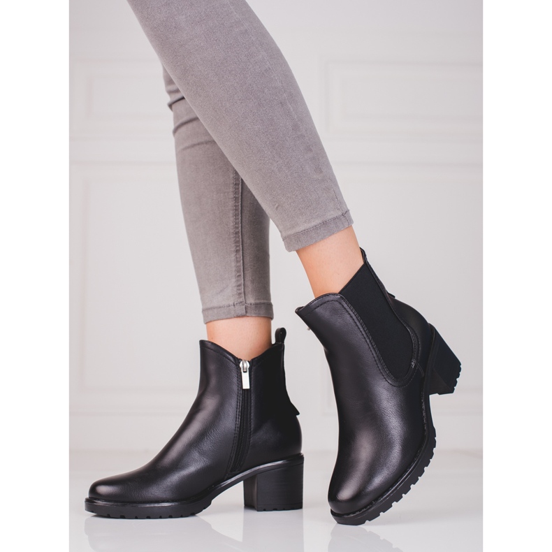 Schwarze Shelovet Chelsea Boots für Damen auf der Post 1
