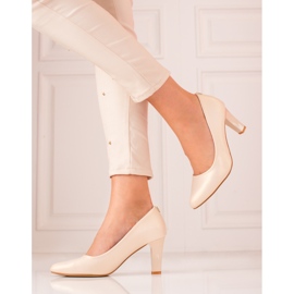 Klassische Champagner Shelovet Pumps beige 1