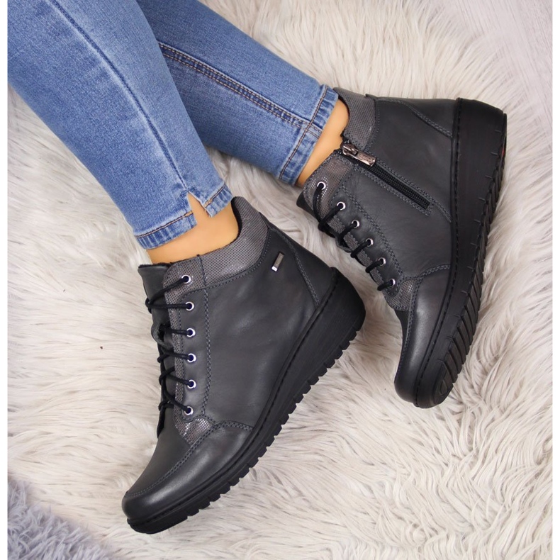 Lederstiefel, warmer Keilabsatz grau Helios 524 1