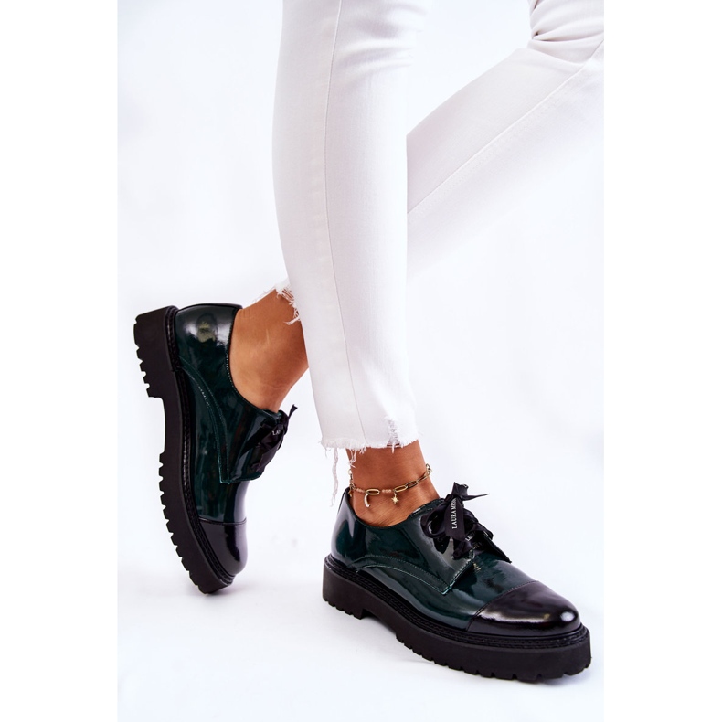 Lackierte Schnürschuhe Laura Messi 2441 Grün 2