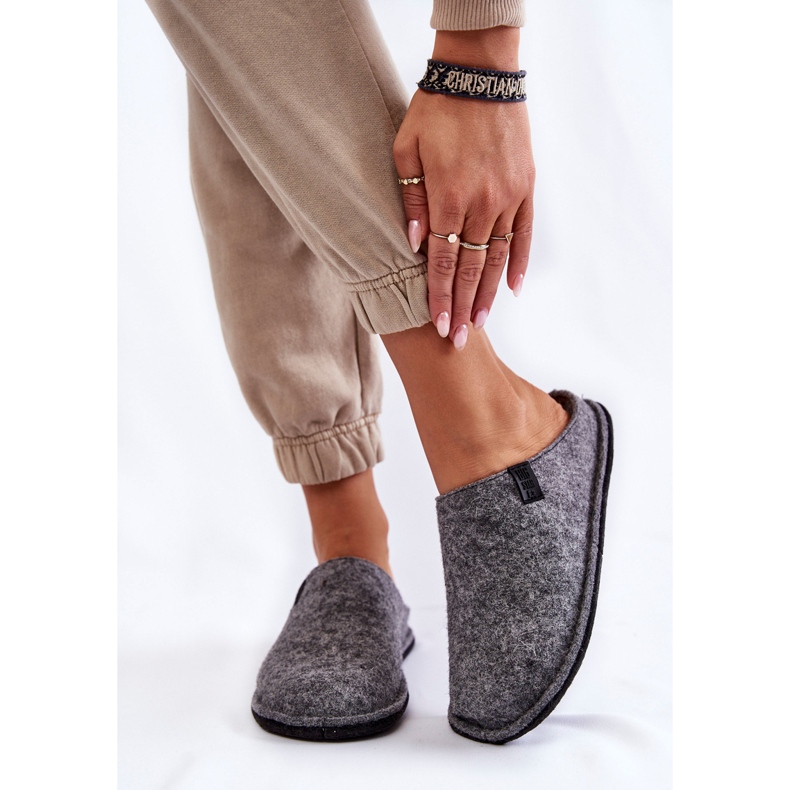 Klassische Filz Damenhausschuhe Big Star KK276014 Grau 1