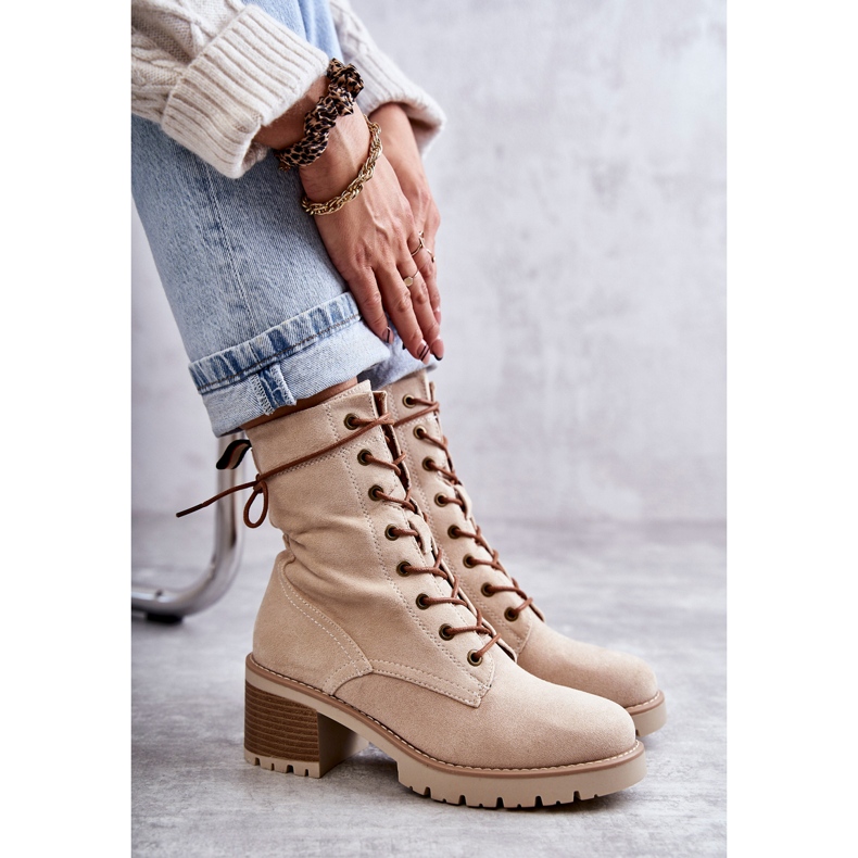 FE1 Warme Damenstiefel auf High Heel Beige Julieta M660 3