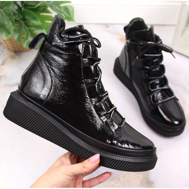 Leder lackierte isolierte Stiefel Artiker W HBH36 schwarz 1