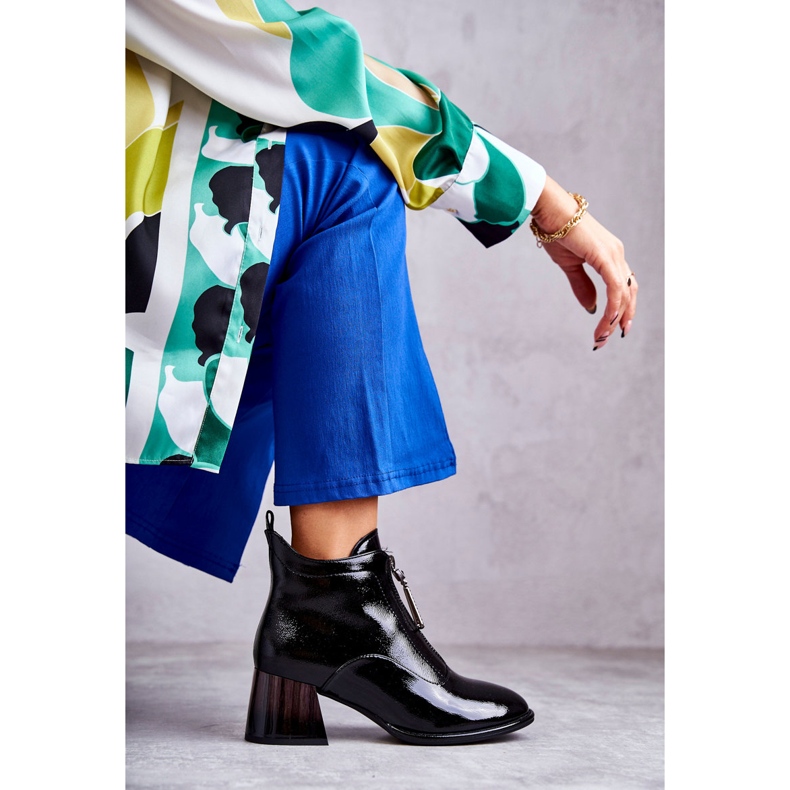 S.Barski Damen-Stiefeletten aus Lackleder mit Reißverschlüssen, Schwarz 1