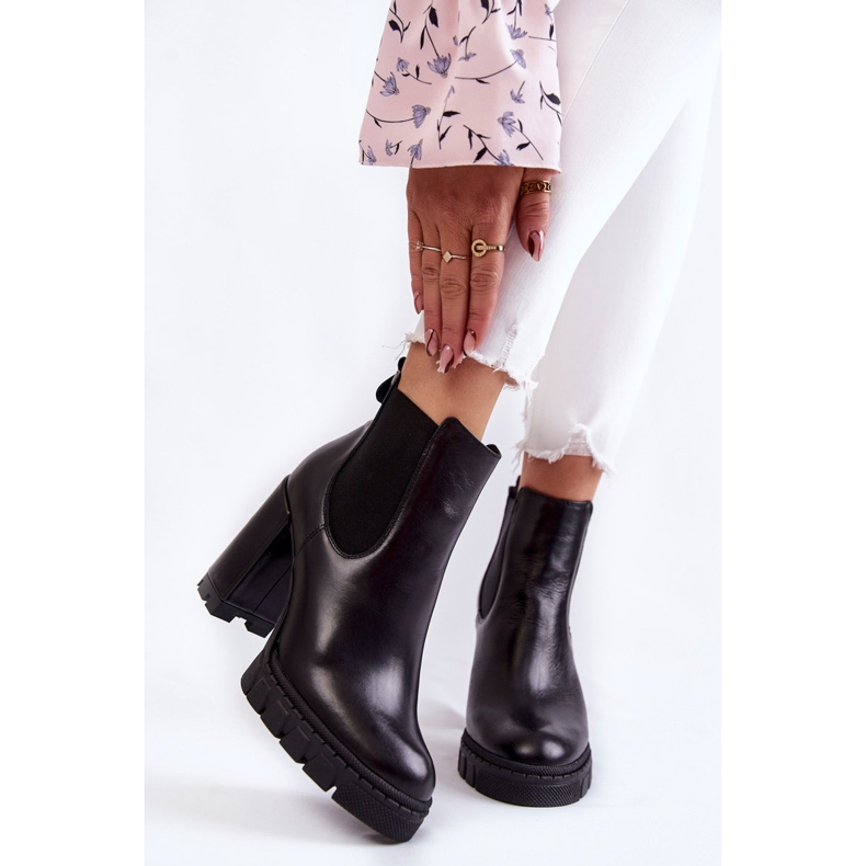 Lederstiefel glatt auf einer Bar Black Eldey schwarz 1