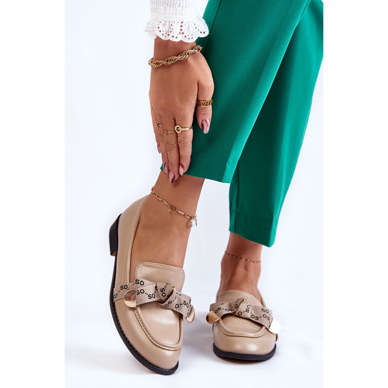 WS1 Lederhalbschuhe für Damen mit beiger Dayes-Schleife 1