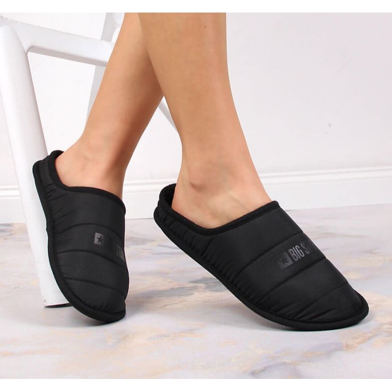 Isolierte Slipper von Big Star INT1773B schwarz 1