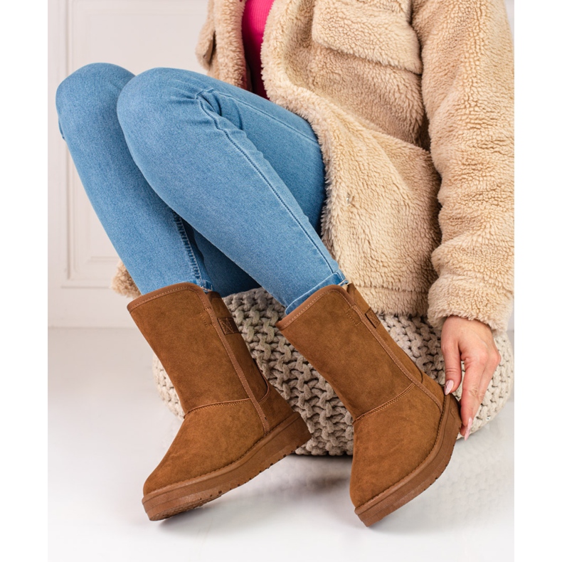 Braune hohe Schneestiefel für Damen Big Star KK274616 1