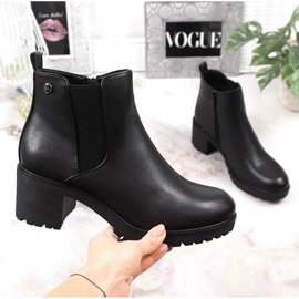 Damenstiefel Jodhpur-Stiefel auf der Post isoliert schwarz Sergio Leone 1