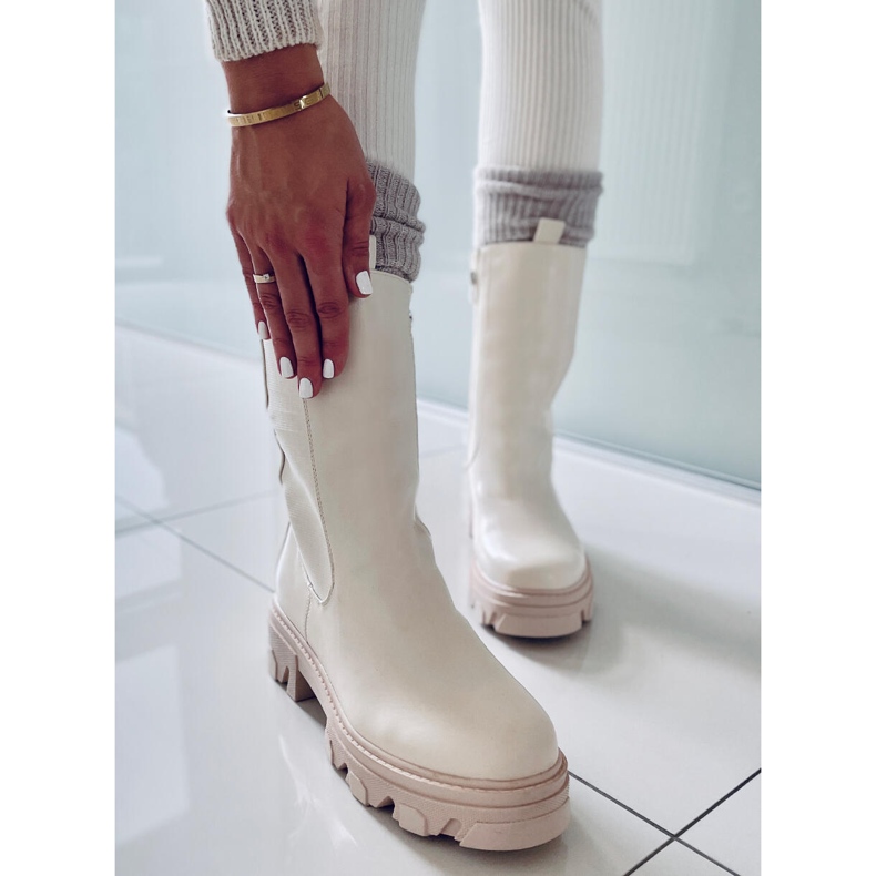 BM Hohe Chelsea-Stiefel Parade Beige 2