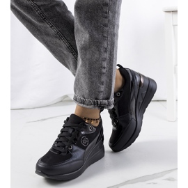 PA1 Schwarze Turnschuhe von Didiana 1