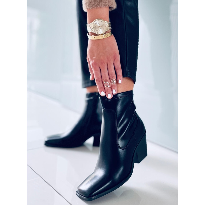 PA1 Arya Schwarze High Heels 2