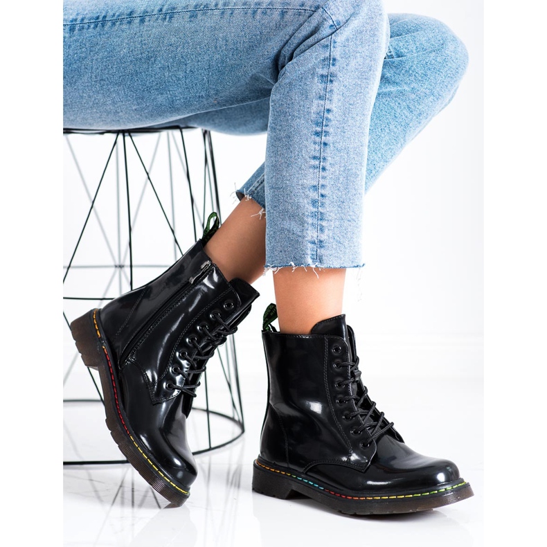 Weide Schwarze Schnürstiefel 2