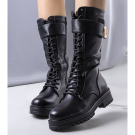 BM Schwarze, isolierte Bicor-Taschen 1