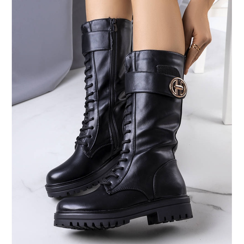 BM Schwarze, isolierte Bicor-Taschen 2