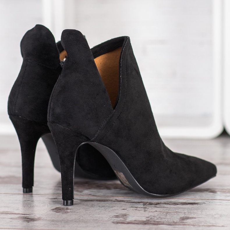 Bella Paris Stilvolle Stiefel auf hohem Absatz schwarz 1