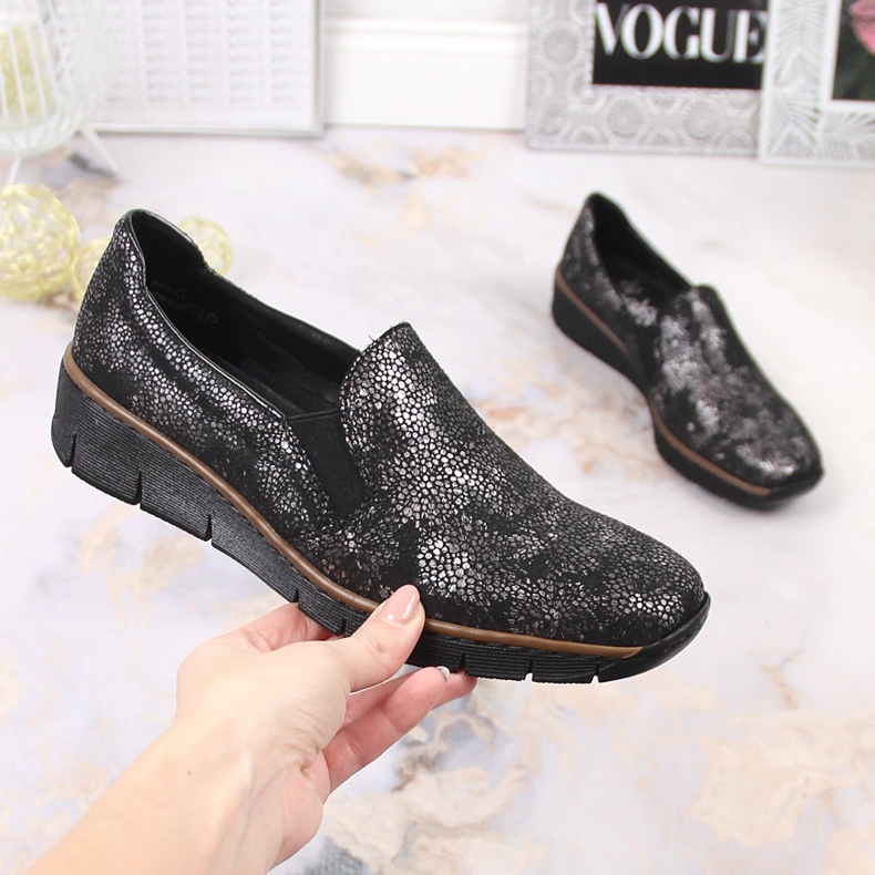 Bequeme Schlupfschuhe mit elastischen Bändern Rieker W RKR166B schwarz 2