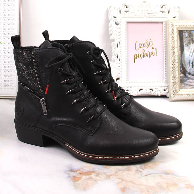 Rieker Y0800-00 Bequemer isolierter Damenstiefel mit flachem Absatz schwarz 2