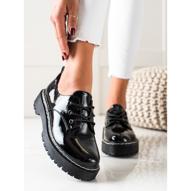 Schwarze VINCEZA Schuhe 1