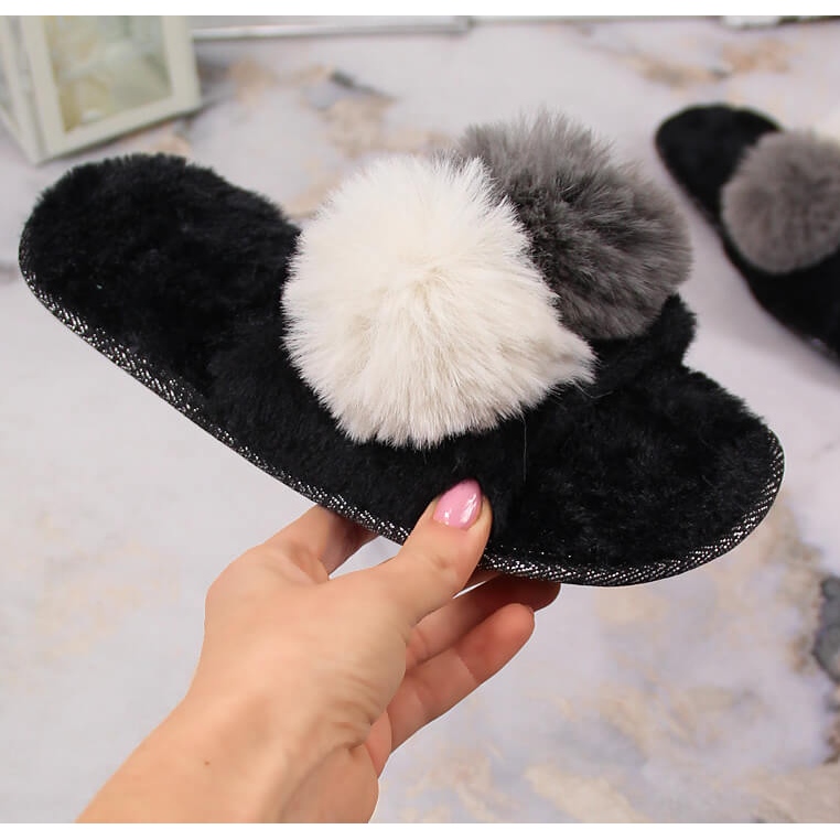 BM Damen Pelzhausschuhe mit Bommeln schwarz Stella 1